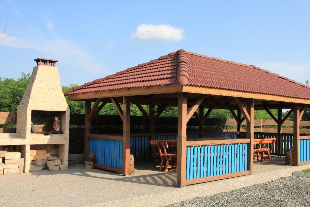 Camere De Inchiriat Baltenii De Sus Ngoại thất bức ảnh