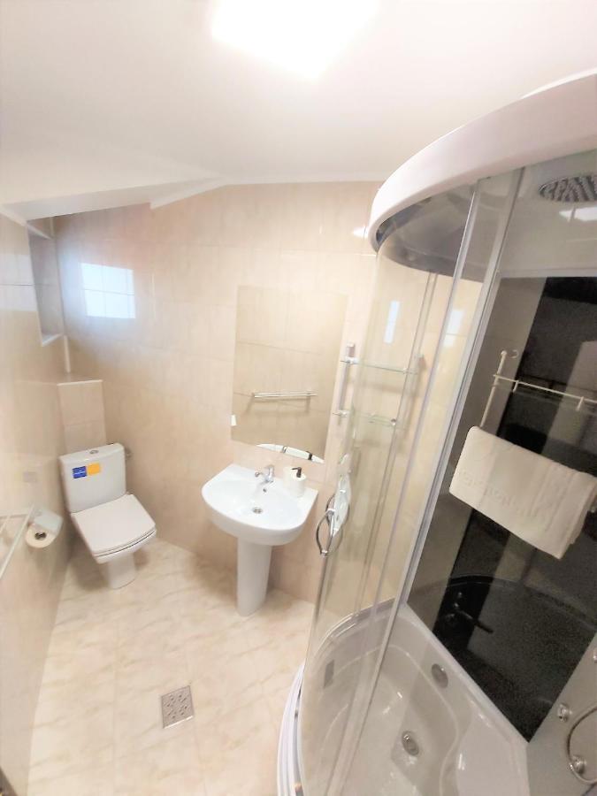 Camere De Inchiriat Baltenii De Sus Ngoại thất bức ảnh