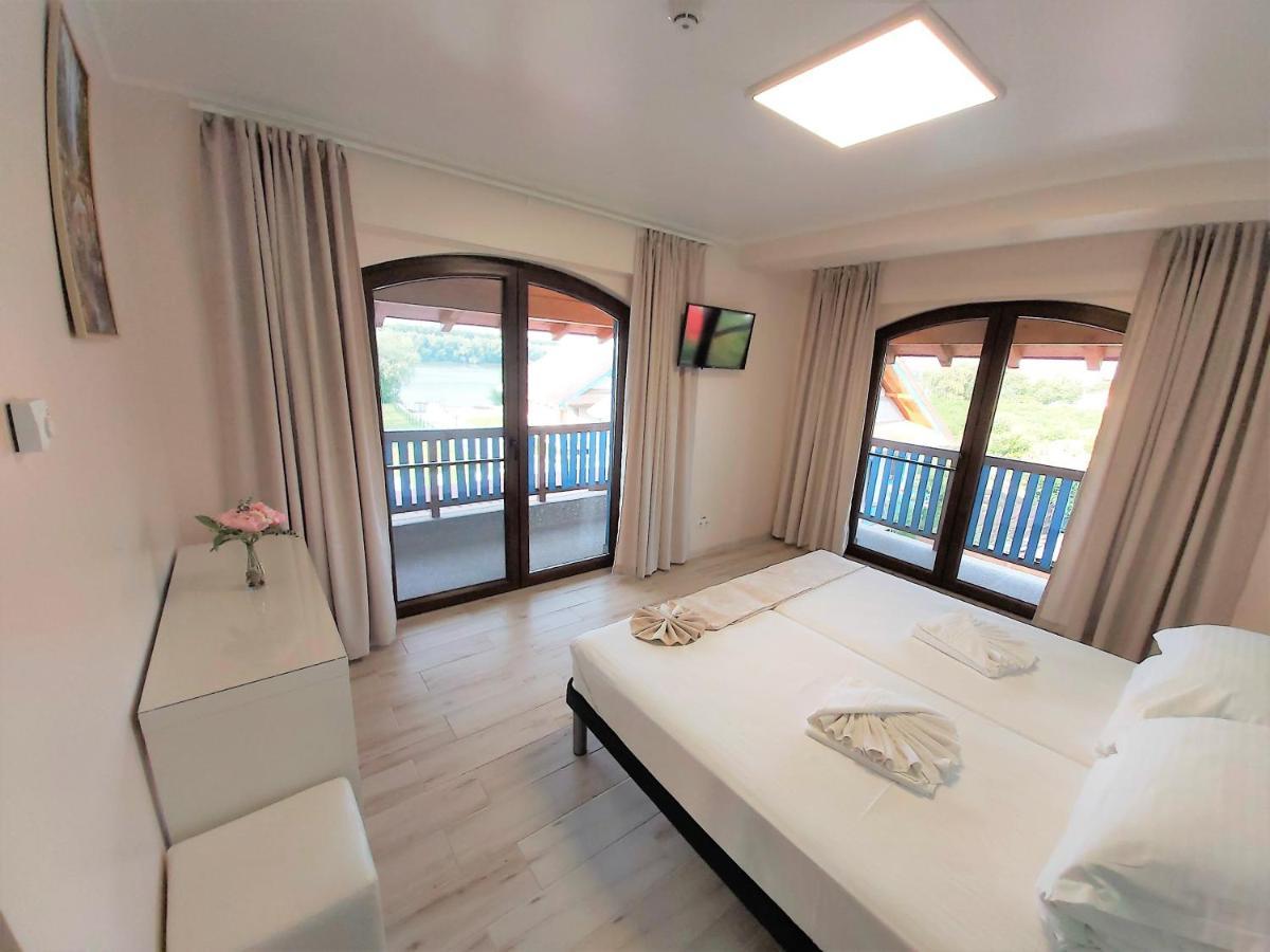 Camere De Inchiriat Baltenii De Sus Ngoại thất bức ảnh
